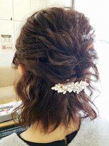 ボタンヘアークリエイション(botan -hair creation-)&nbsp;☆ふわ盛りハーフアップ☆
