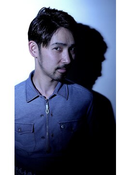 ルーム(Room private Salon) 前下がりワイルドツーブロック