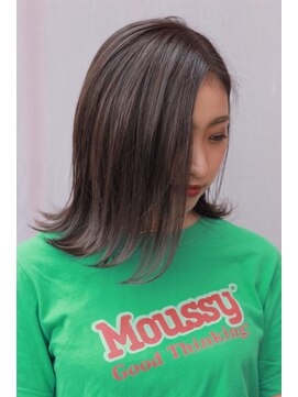 ビアージュ(Viage) 【男女から好印象】外ハネロブ