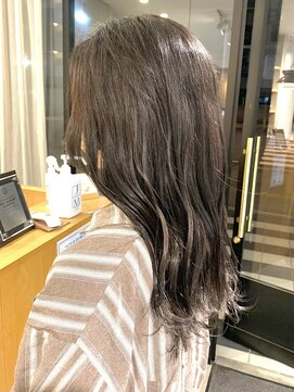 トリート 浦安店(TREAT) アッシュベージュ_TREAT浦安