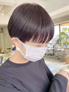 ソーコ 渋谷(SOCO) 黒髪ショートカットマッシュショートヘア丸みショートボブヘア