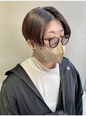 30代小顔ハンサムショートグレージュアッシュブルーブラック