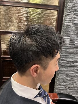 プレミアムバーバー 表参道店(PREMIUM BARBER produce by HIRO GINZA) ツーブロックビジネスショート