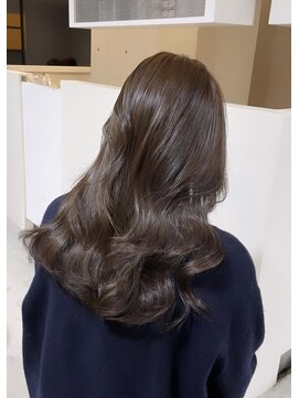 ライリー(riley) 柔らかグレージュ