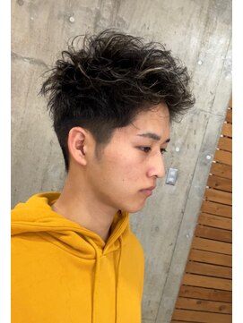 ヘアカロン 熊本本店(Hair CALON) メンズカットツイストスパイラルパーマハイライト