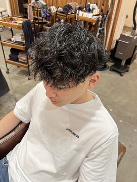 ヘアラボシロ メン(Hair lab.Shiro MEN) ツイストスパイラルパーマ、波巻きパーマ、ミックスパーマ