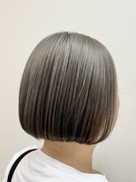 ピュア Pure 狭山ヶ丘店 ミニボブ×グレージュカラー