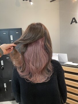 アイリー 名古屋(A/LEE) ペールピンク／インナーカラー／ピンクヘア／白髪ぼかし