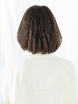 ドクターズサロン LAB 小山店 似合わせカラー髪質改善ひし形レイヤーカットh小山20代30代40代