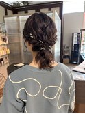 ミディアムヘアアレンジ