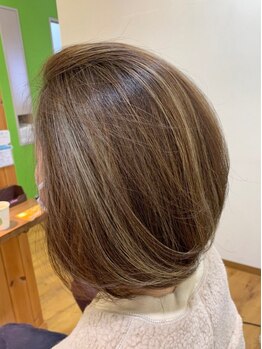 ウフヘアー(ufu hair)の写真/白髪カバー×おしゃれカラーが得意*豊富な薬剤×丁寧カウンセリングであなたに最適なグレイカラーをご提案