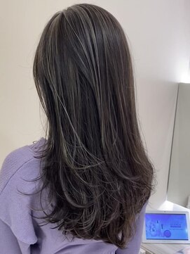 エン(en.) レイヤーカットと合わせるコントラストハイライト