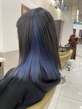 アース オーセンティック 松山銀天街店(EARTH Autentic) ブリーチ2回ブルーカラー