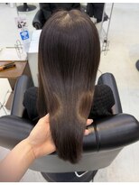 シュウ(shu) チョコレートブラウン