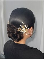 アヴソリューク(Absoluk)&nbsp;結婚式　お呼ばれ　キレイめシニヨン