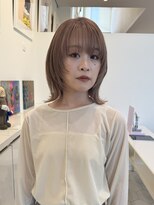 ウシワカマル ミライ(USHIWAKAMARU MIRAI)&nbsp;「大人可愛いミルクティーベージュくびれミディ♪」