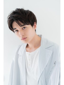 ロゴス バイ リトル(Logos by little) センターパート×ショート