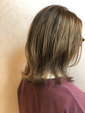 ビーハイブルタ(BeeHIVE Rta) ハイトーンベージュ