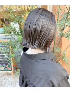 ネオリーブアイム 横浜西口店(Neolive aim) 切りっぱなしボブ★地毛風ダークアッシュ