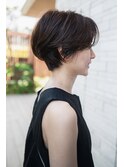 《e'sイーズ鎌倉》似合わせカット/横顔美しい大人くびれショート