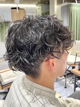 ゼストララ(ZEST Lara) 【YUICHI】躍動感!メンズスパイラルパーマ【吉祥寺】