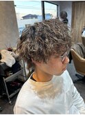 波巻きスパイラルパーマメンズパーマメンズカットツイスパ