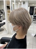 1ブリーチミルクティーベージュハイトーンウルフヘア