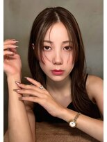 メゾンドムニ 恵比寿(Maison de MUNi)&nbsp;顔周りぱつっとレイヤー前髪無し大人顔周りレイヤー