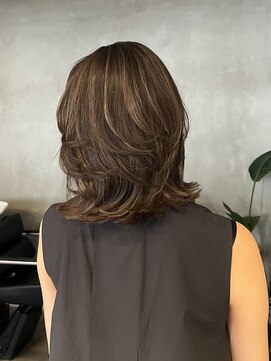 ブルックス ハイライトバレイヤージュ