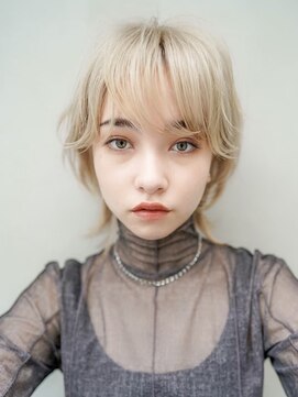 ギークス(GEEKS) 【GEEKS渋谷】抜きっぱなしブロンド/ウルフ/ミディアムレイヤー