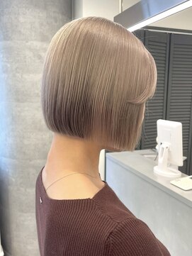 ルーブ トウキョウ(Loob. TOKYO) 池袋ブリーチミルクティーベージュヘーゼルベージュグレージュ