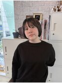 小顔　黒髪　オリーブグレー　リップラインボブ　丸みボブ