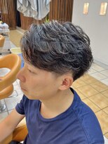 クオリス 上板橋店(QUALIS)&nbsp;20代◎フェザーパーマ×センターパート×韓国風無造作ヘア