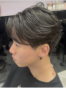 アピッシュ ギンザ(apish ginza) SNSで話題！！【綱島蓮】『メンズフェザーパーマ