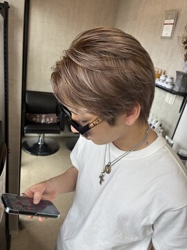 トリコ(ToricO) ミルクティーベージュ ハイトーン ハイライト ダブルカラー