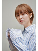 大人可愛い20代30代40代小顔ワンサイドショートボブ丸み前下がり