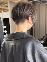 【SHARON 原宿】20代30代40代 人気 アッシュ ハンサムショート