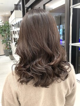 ステアケース 武蔵小杉店(stair:case) 2023年流行韓国ヘア　コテ巻き風パーマ