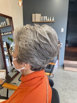 カフカ(KAFKA) エレガントグレイショート【前田一輝】