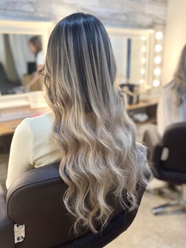 ヘアメイクサロン ゼロ(ZERO) 結局1番かわいいハイトーングラデーション(☆∀☆)