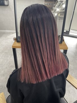 イリ 大阪(ili) 山田『ピンクバレイヤージュ』