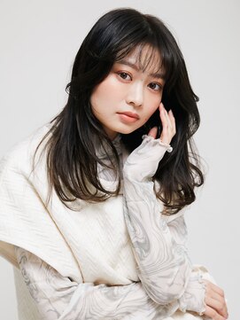 オンク 新宿(onk) 黒髪/グレーベージュ/レイヤーロング/前髪パーマ[新宿駅]