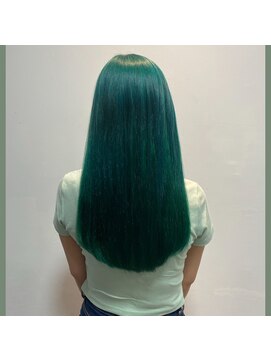 フツーロ 栄(FUTURO) プルエクステ