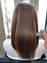 オーバー 三軒茶屋(OVER→)&nbsp;【オーバー三軒茶屋】髪質改善/縮毛矯正口コミ人気第１位◎