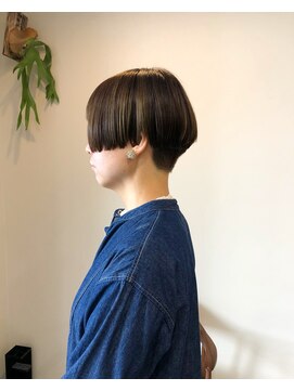 サイン(sain.) 刈り上げショート