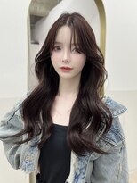 ネウィベルシア 名駅(newi belsia)&nbsp;ロングレイヤーカット/韓国/透明感カラー/髪質改善