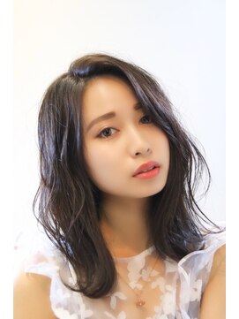 レム 泉中央店(L.E.M) レイヤーくびれミディアム