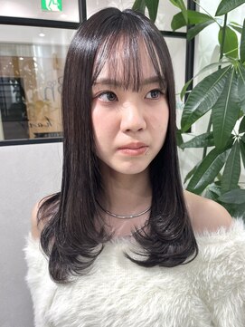 ベルヘアーデザイン 堺東(Belle hair Design) 顔周りレイヤーカット韓国風アディクシーカラーグレージュ堺東