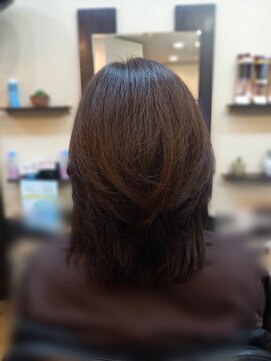 男&女のヘアーサロンF レイヤーカット