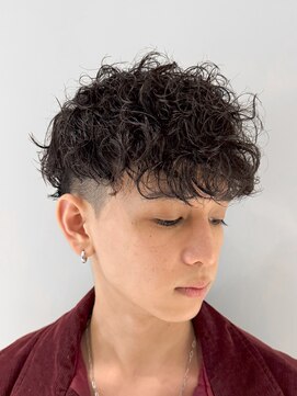 ルーシー 渋谷(LUCEY) スペインカールハイライトスパイラルパーマフェード極道パーマ